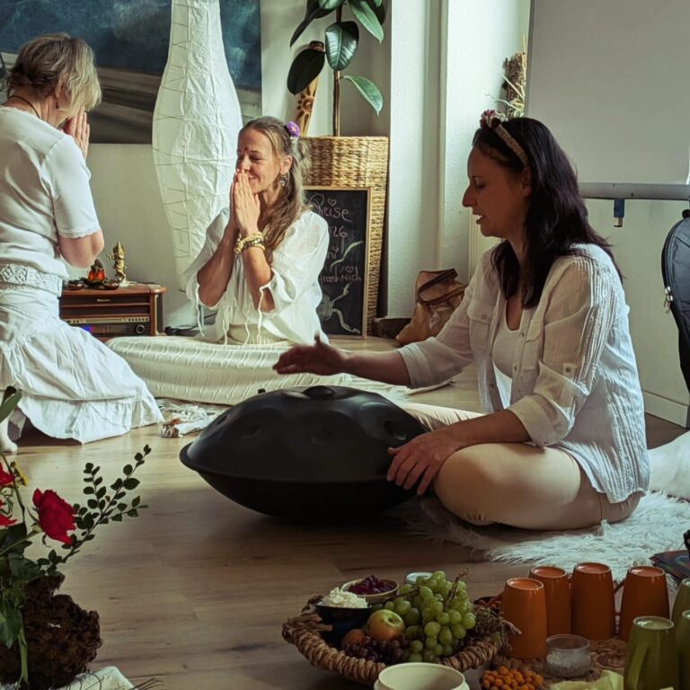 Yoga-Lehrer*in