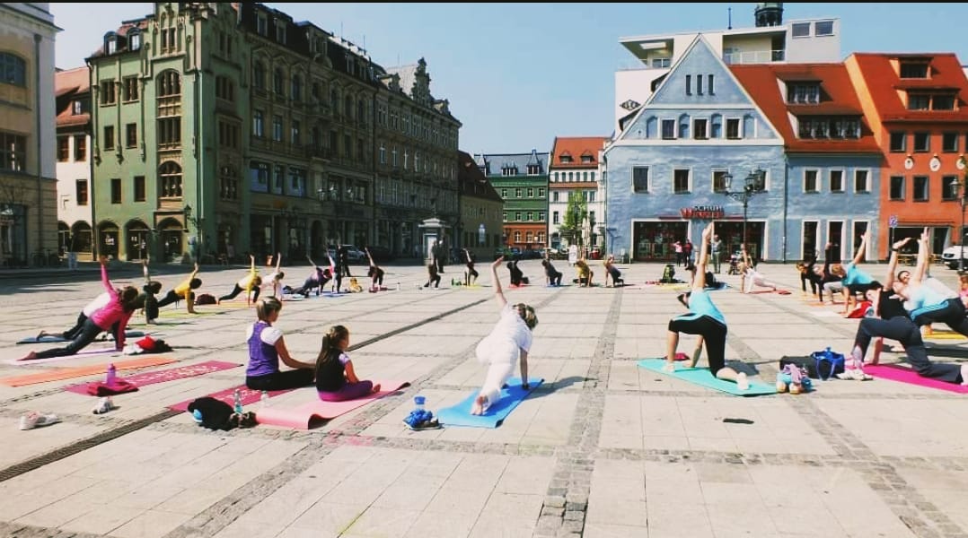 Yoga mitten im Herzen von Zwickau